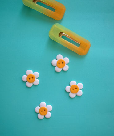 Daisy Buttons